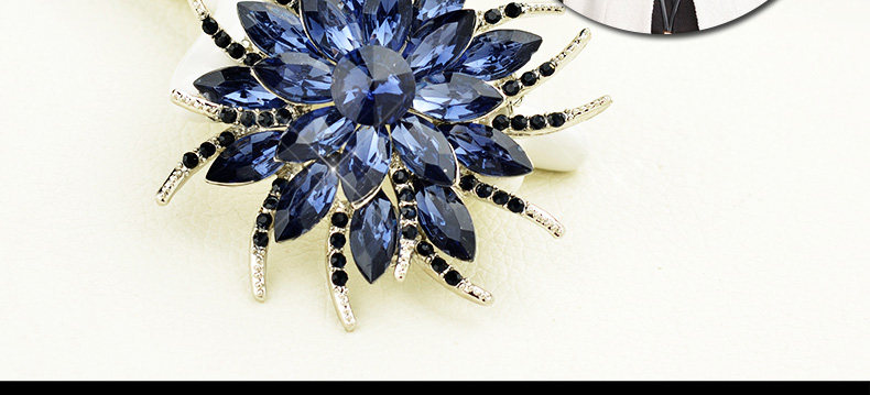 Broche femme TSFUL en plexiglas - Ref 1172126 Image 8