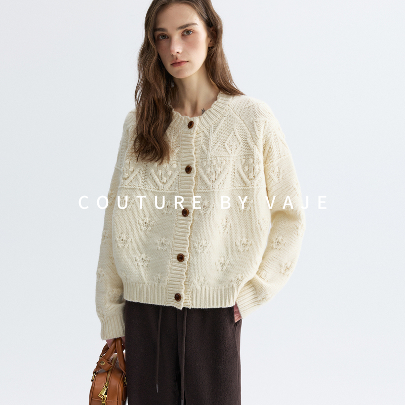 Vaje Embroidered Wool Knitted Cardigan Jacket for Women, Autumn and Winter 2025 New Style, Fashionable, Elegant, High-End, Loose Sweater