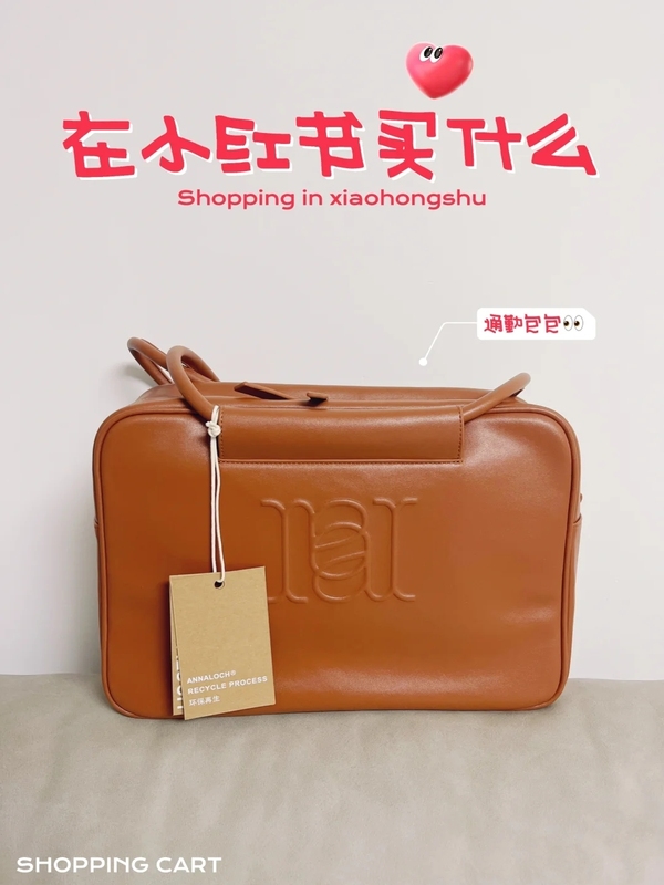 Niche Design Recycled Series 24 New High-End Briefcase Large Capacity Commuter Underarm Bag Shoulder Handbag Niche Design Recycled Series 24 New High-End Briefcase Large Capacity Commuter Underarm Bag Shoulder Handbag