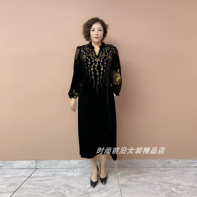 网红爆款时尚烫钻丝绒烧花大码连衣裙气质百搭显瘦妈妈长裙子秋季