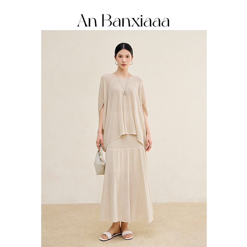 An Banxiaaa Linen Lyocell Wool Knit Relaxed Style Cape Suit for Women
