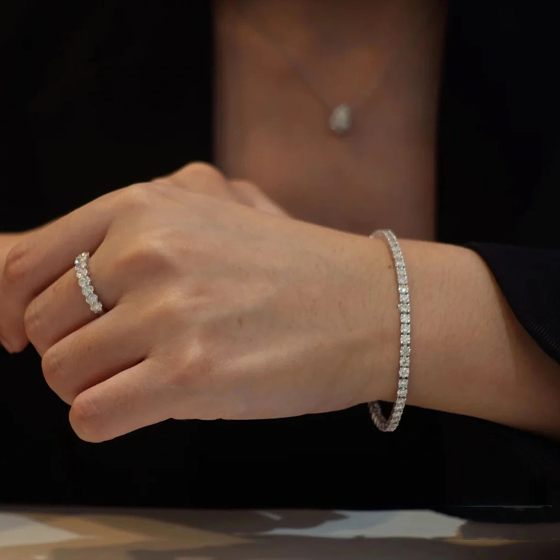 European and American Men's and Women's Hip-Hop Full Diamond 925 Silver Jewelry Sparkling Diamond Tennis Bracelet High-End Diamond-Studded Jewelry European and American Men's and Women's Hip-Hop Full Diamond 925 Silver Jewelry Sparkling Diamond Tennis Bracelet High-End Diamond-Studded Jewelry