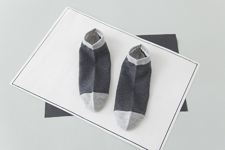 Mùa xuân và mùa hè nam vớ vớ cotton ống ngắn màu phù hợp vớ thấp để giúp vớ nông miệng khử mùi thoáng khí vớ nhà sản xuất bán buôn tất nam giá rẻ