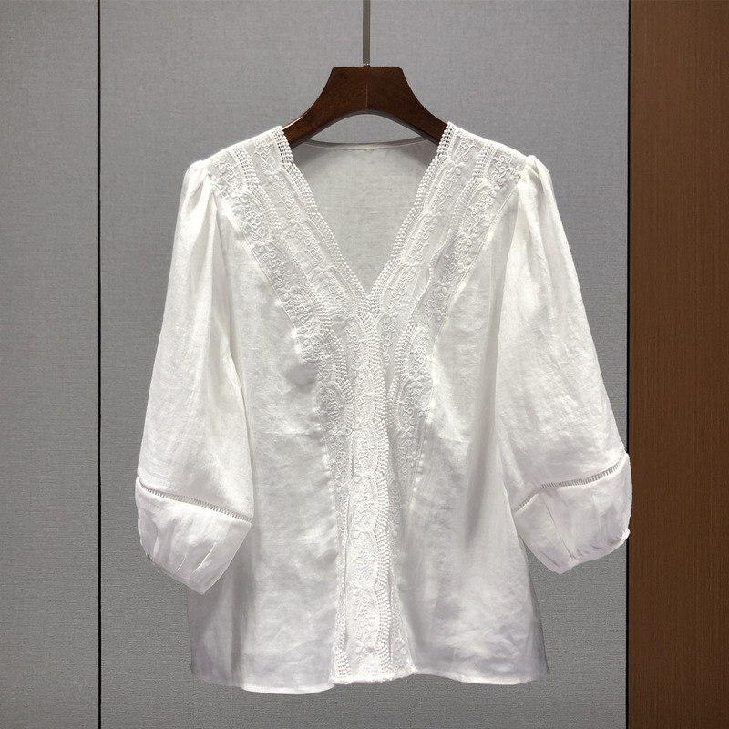 High-End Ramie V-Neck Lantern Sleeve White Shirt for Women, Spring and Summer European Style Lace V-Neck Top 84g06