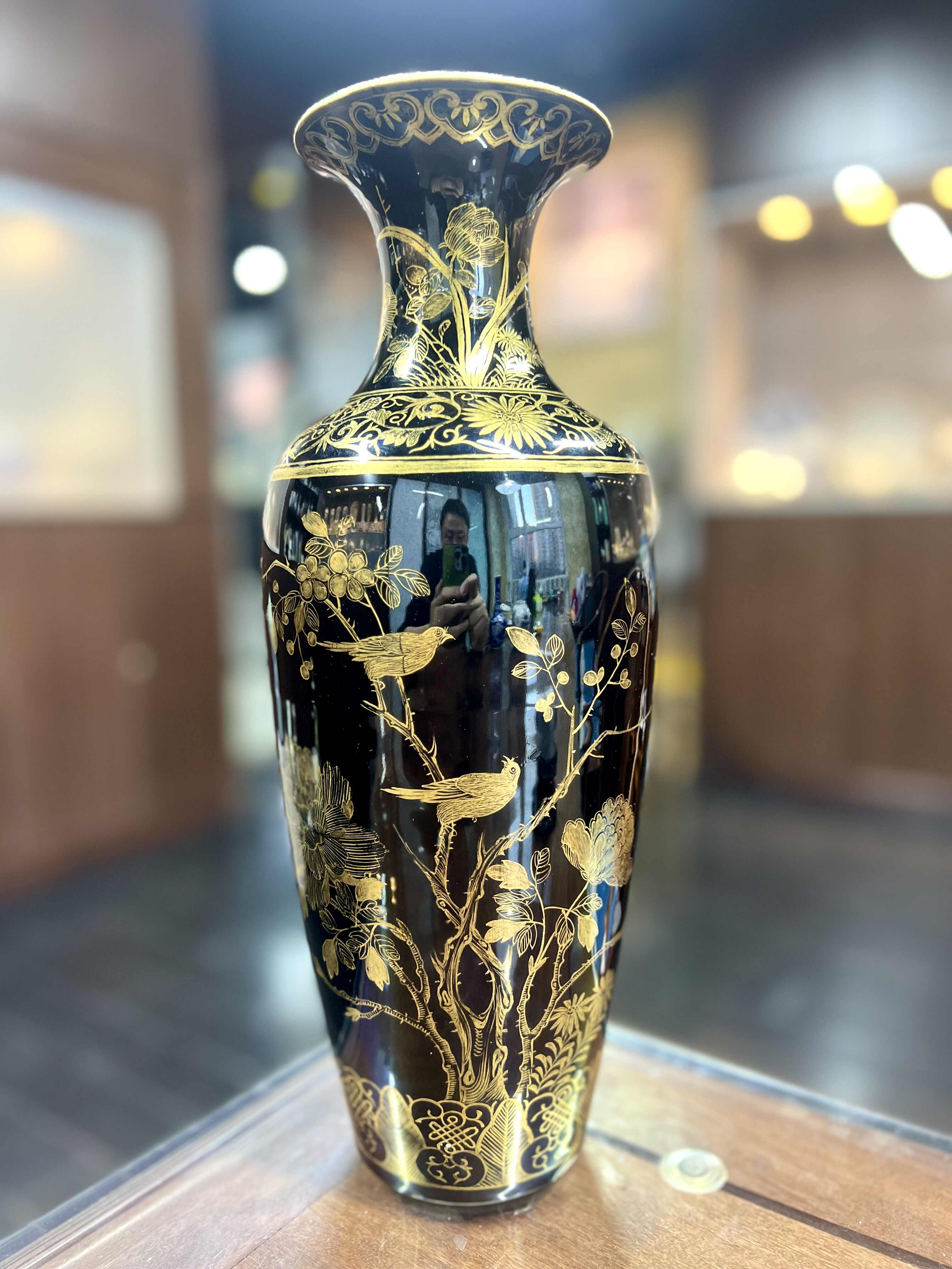 注目ブランドのギフト 烏金釉象耳扁瓶 陶磁器 置物 装飾品 美術品 現代工芸品 工芸品