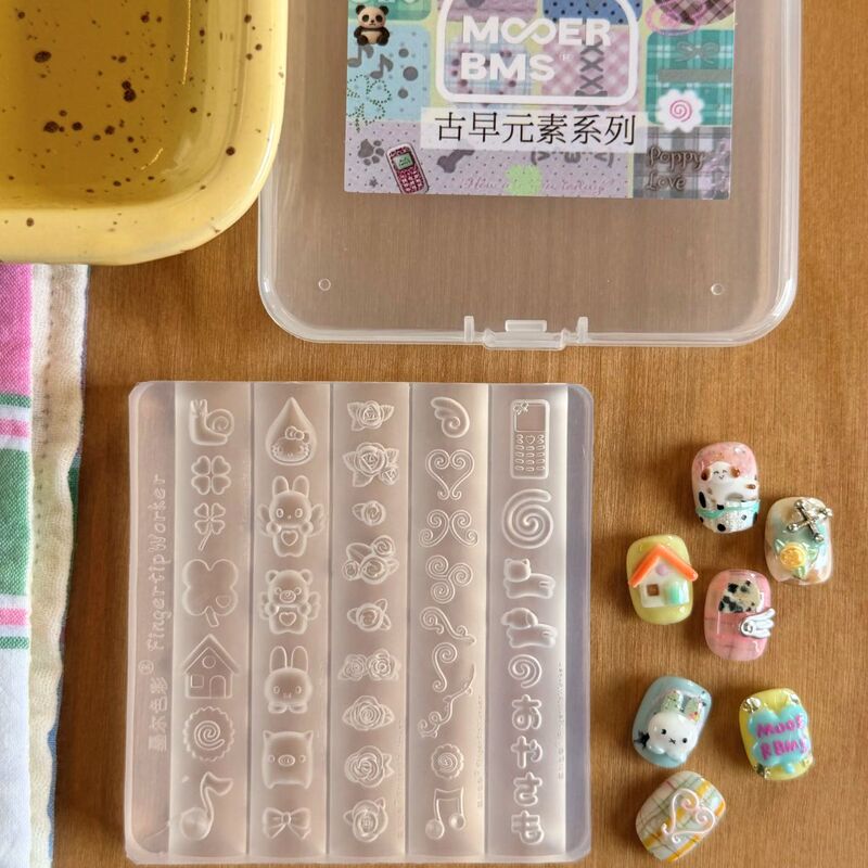 Mooerbms Melbourne Colors & Piggy Collaboration Vintage Elements Gummy Bear Nail Art Mold Material Accessories