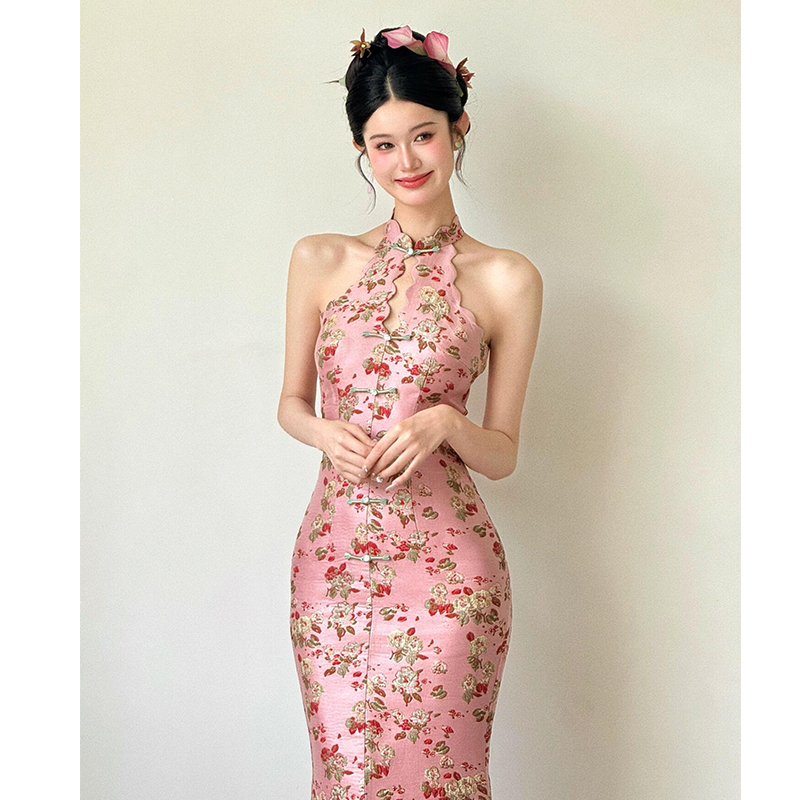 New Chinese-Style Cheongsam Toast Dress 2026 New Model with a High-End Feel, Halter Neck Bride Engagement Wedding Dress for Homecoming Ceremony