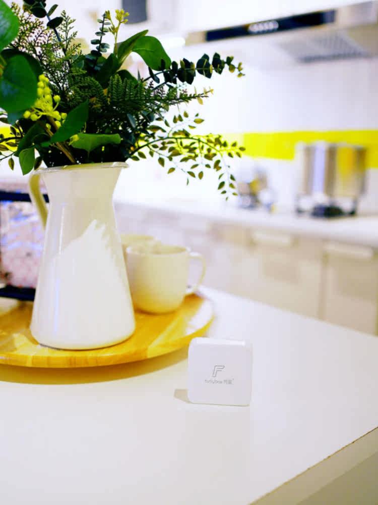 Fang box UVC ultraviolet disinfection lamp home small hand-held travel hotel children pet sterilization portable portable