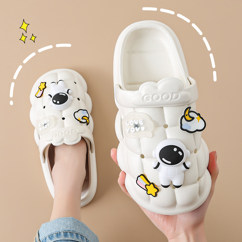 Summer cool slippers female tread anti-slip thick bottom outer wear net red ins beach Baotou dongle shoe lovers slippers