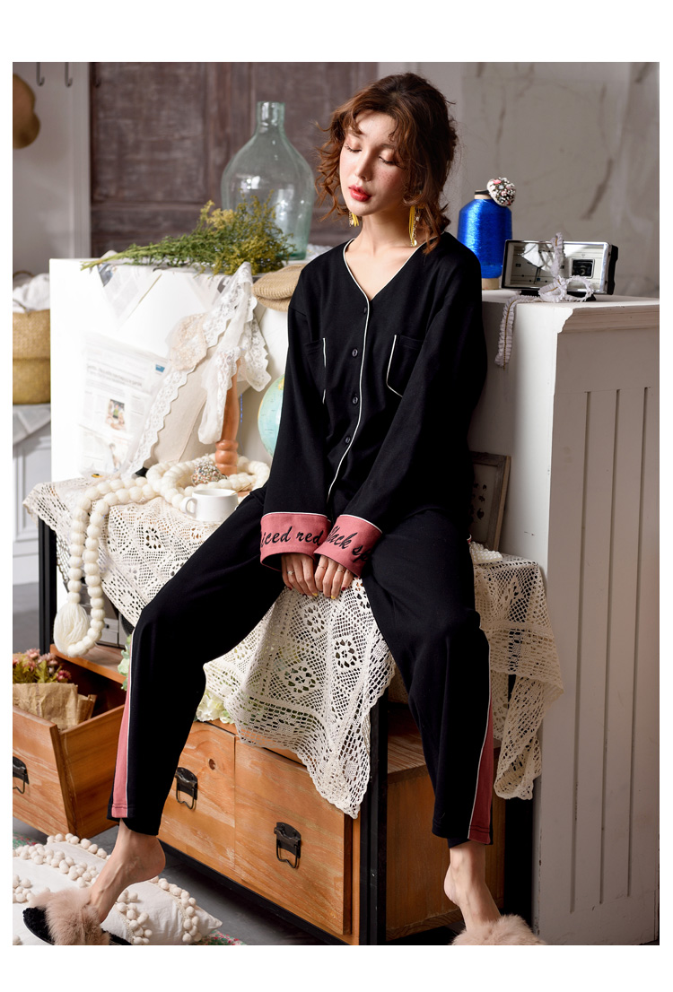Bà Sili mùa xuân mới nữ đồ ngủ cotton dài tay thời trang V-Cổ có thể mặc bên ngoài nhà lười dịch vụ phù hợp với thời trang mặc nhà