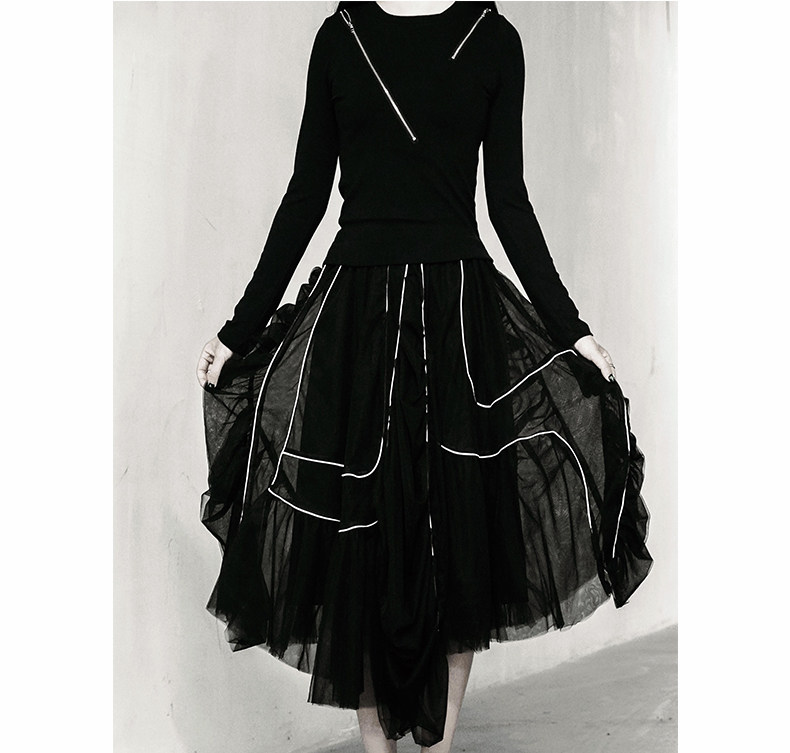 Dark Black Ensemble Mountain Bendazzle Small Crowdvanguard Day Style Irregular Hierarchy Stacking Sensual Black-and-white Color Mesh Yarn Half Skirt
