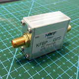 GPS L1+L2 спутниковое позиционирование и навигация двухканальный полосовой фильтр встроенный канал постоянного тока интерфейс SMA