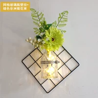 Стекло из стеклянной бутылки+симуляция зеленая африканская хризантемная пучка без трассировки фонари бабочки бабочки