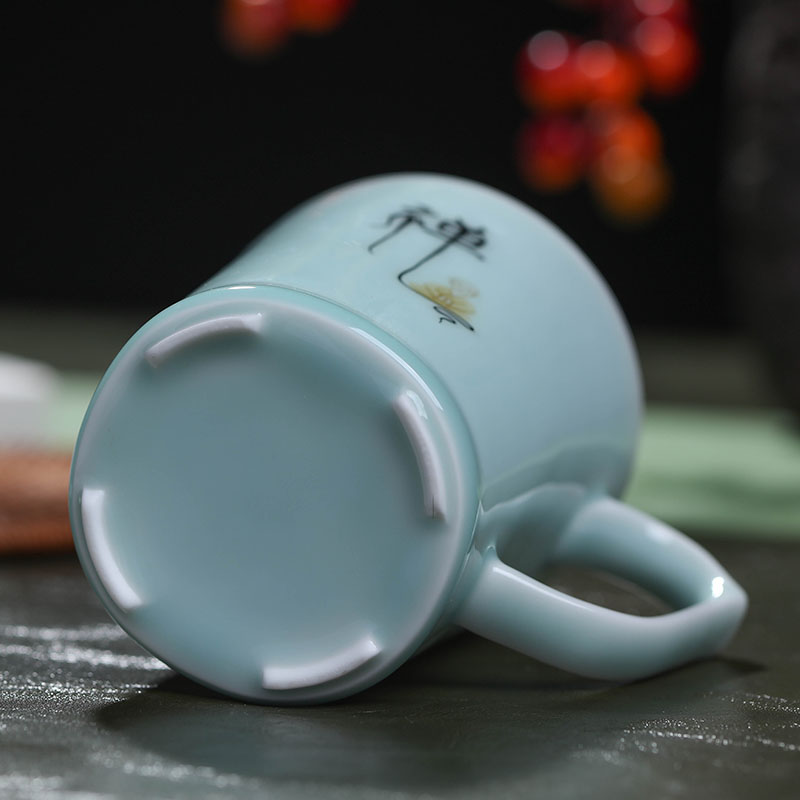 Catalpa xin jingdezhen ceramic cups with cover glass office home celadon personal mark cup 280 ml cup