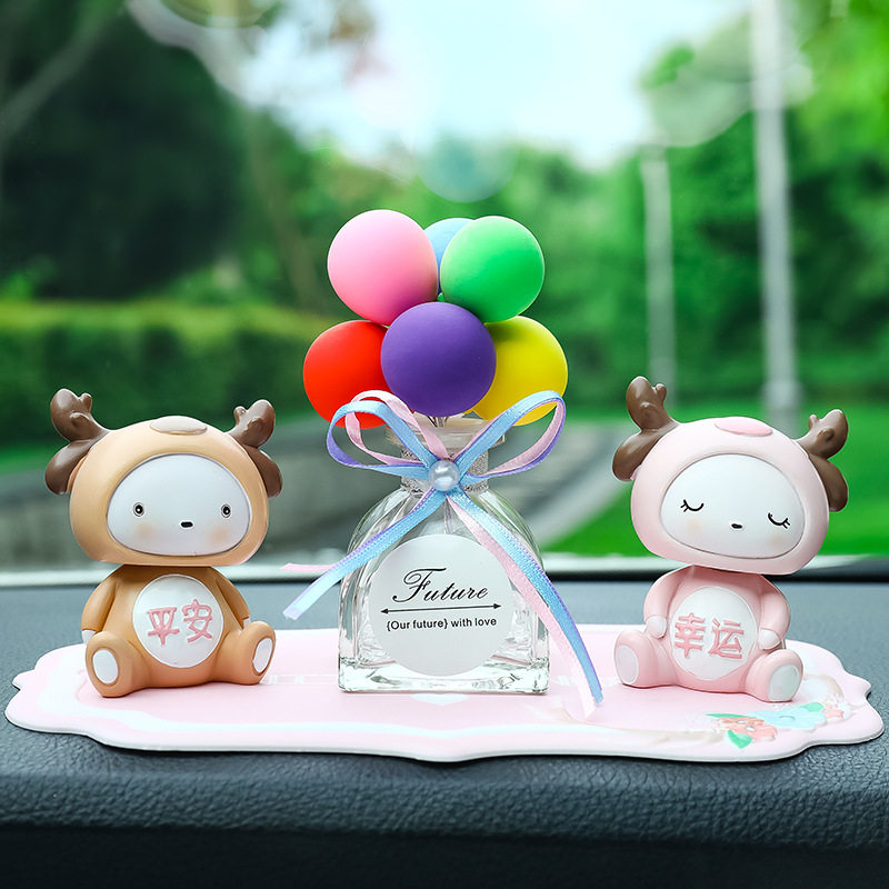 Adornment in the car Accessories Lady Cute Cartoon Ecstasy Upscale All The Way Deer Ping An Auto Swing Creative Personality Wave