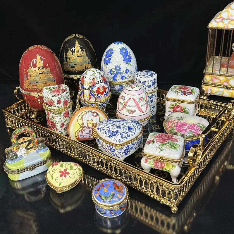 20-30 Years Ago, Old-Style Jewelry Boxes of Various Shapes Were Exported, Old Ceramic High-Temperature Egg-Shaped, Square, Round, and Heart-Shaped Items