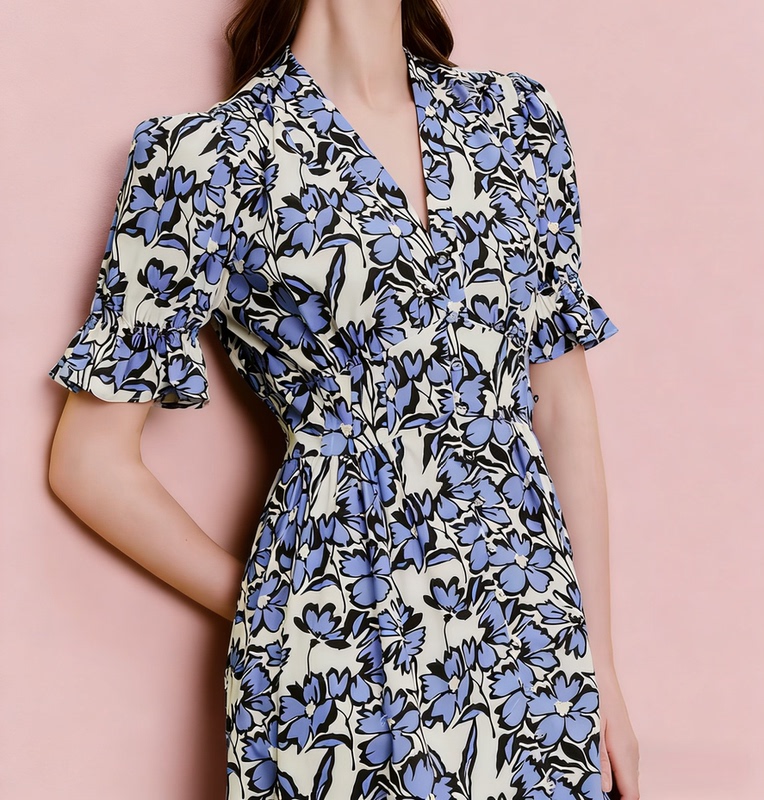 Shenzhen Nanyou Blue Dress 2026 Summer New Style French Retro Print V-Neck Waist-Cinching Puff Sleeves Shenzhen Nanyou Blue Dress 2026 Summer New Style French Retro Print V-Neck Waist-Cinching Puff Sleeves