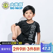 Bumblebee Children Mặc Boy Boy Áo thun ngắn tay Trẻ em Mùa hè Mặc Hàn Quốc Tide Big Boy Boy Nửa tay áo thun đen - Áo thun