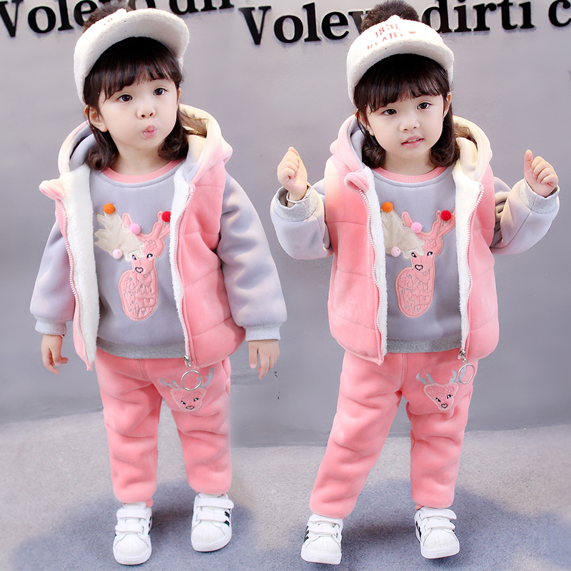 Quần áo mùa đông cho bé trai và bé gái dày cộng với vải nhung cho bé mùa thu và mùa đông ấm áp cho bé 1-3 tuổi ba bộ thủy triều đồ sơ sinh cho bé