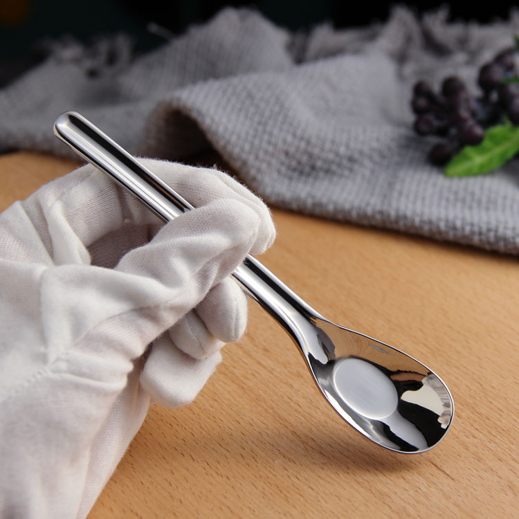 VE 18-10 stainless steel flat bottom baby soup spoon Chinese style retro deep spoon Children drink soup spoon for milk powder spoon