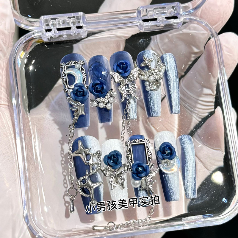 Little Boy's Nail Art Handmade Nail Stickers Finished Plaster Gel Gradient Art Camellia Butterfly Chain