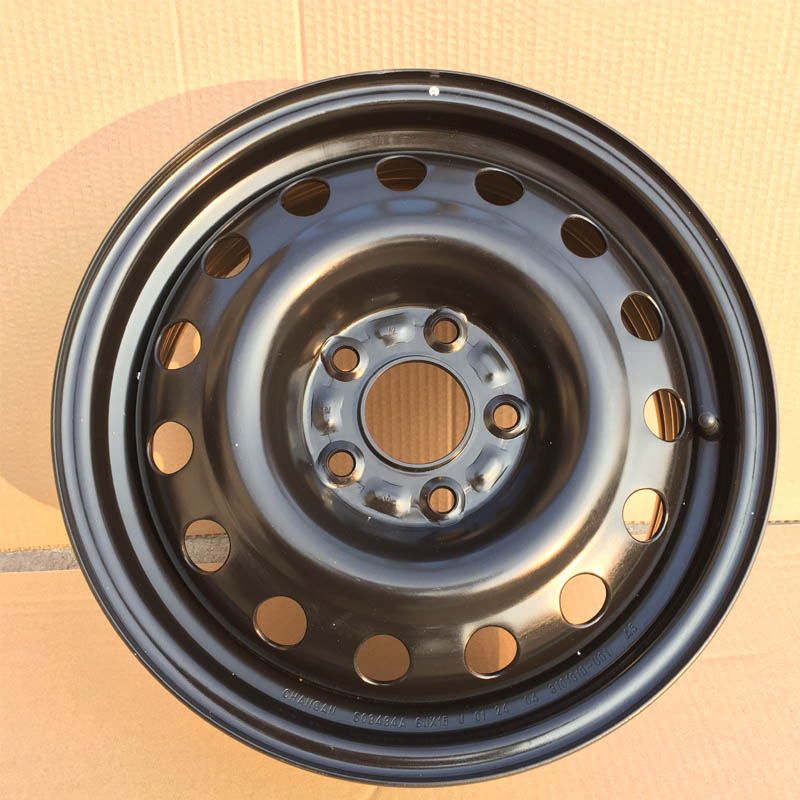 Changan Yi di chuyển CS15 Yue Xiang V7 bánh xe đặc biệt 15 inch Changan Yuexiang V7 vòng sắt thép lốp xe dự phòng mâm ô tô 18 inch	