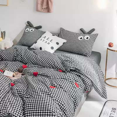 ins girl heart plaid cotton four-piece washing cotton princess style bedding black and white grid quilt cover