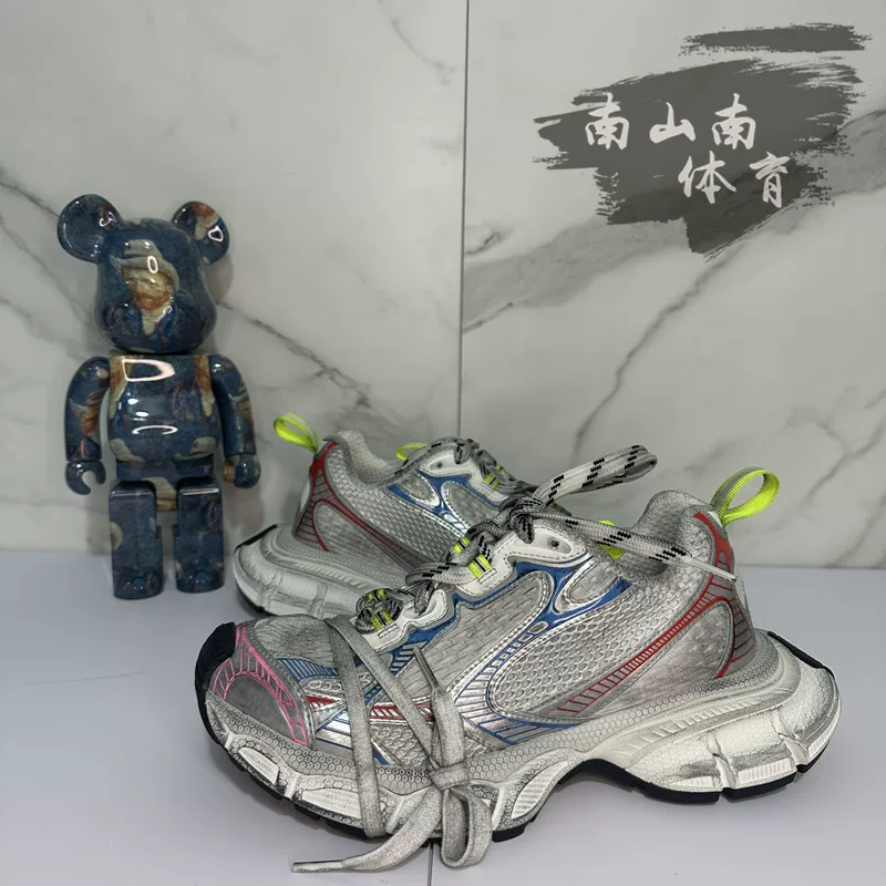 Классическая обувь Balenciaga Balenciaga 23 шоу модель XXXL distressed 3XL отражающие семейные dad shoes повседневные кроссовки
