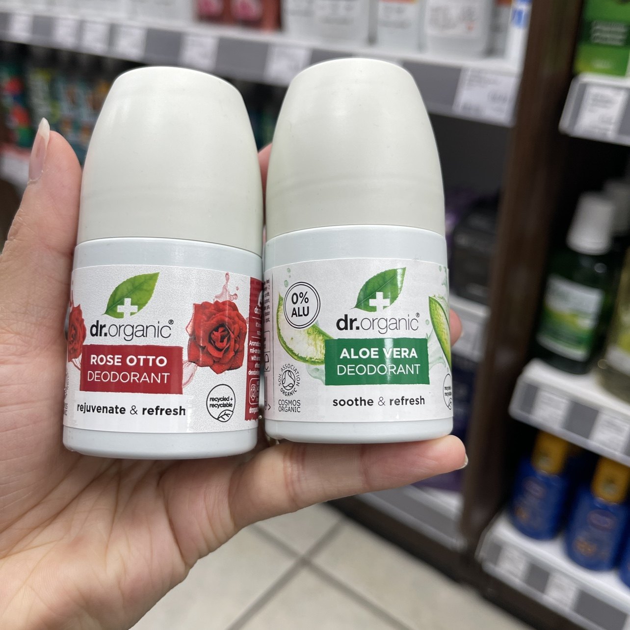 Ready stock: dr. organic aloe vera/rose deodorant roll-on 50ml (uk):  refreshing and hypoallergenic,