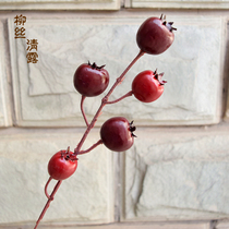 Emulated pomegranate fruit flower arrangement Christmas red fruits handmade diy to make Nordic wind vase swing parlor red bean material