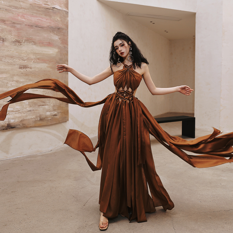 Dollytang Duojia Siren Prequel Design-Inspired Halter Neck Backless Dress with a Relaxed Feel Party Mini Dress Dollytang Duojia Siren Prequel Design-Inspired Halter Neck Backless Dress with a Relaxed Feel Party Mini Dress