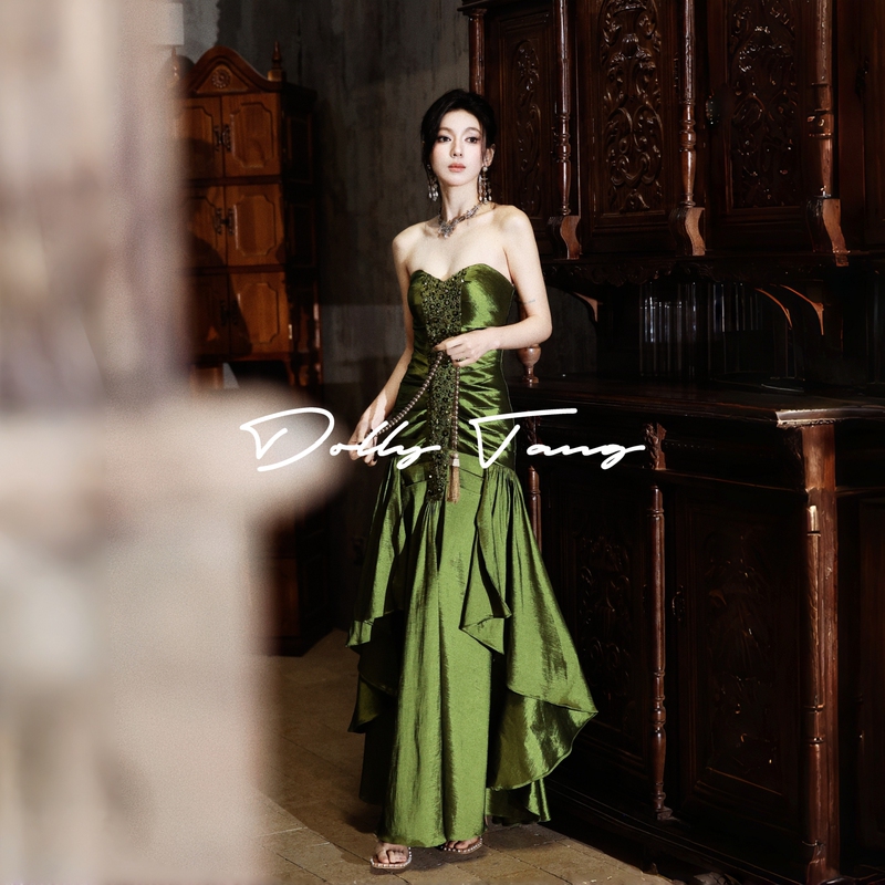 Dollytang Duojia Heavy-Duty Rhinestone Pleated Waist-Cinching Strapless Dress Vintage Morning Gown Dress Dollytang Duojia Heavy-Duty Rhinestone Pleated Waist-Cinching Strapless Dress Vintage Morning Gown Dress