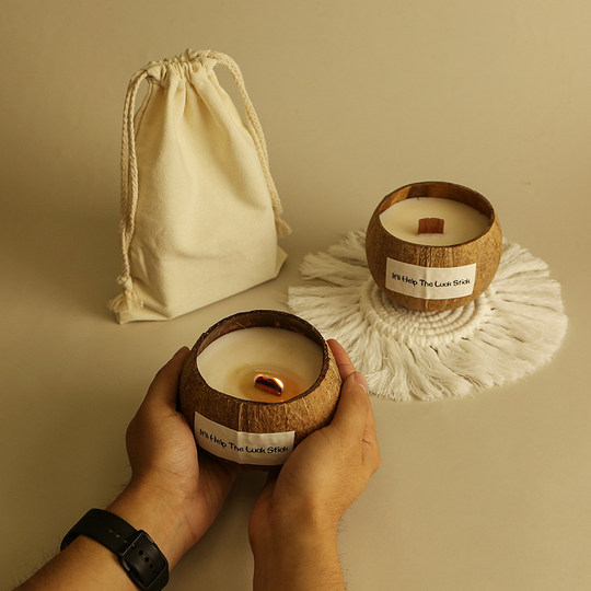 Coconut shell scented candle gift box for girlfriend, best friend, girl birthday holiday gift, practical and high-end souvenir