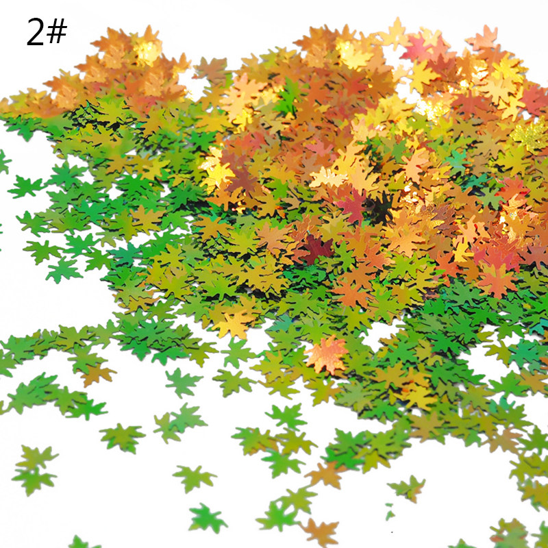 Chameleon maple maple leaf meme A bright sheet resistant to solvent nail patch autumn and winter hot pin ultra-thin nail decorative ornament set