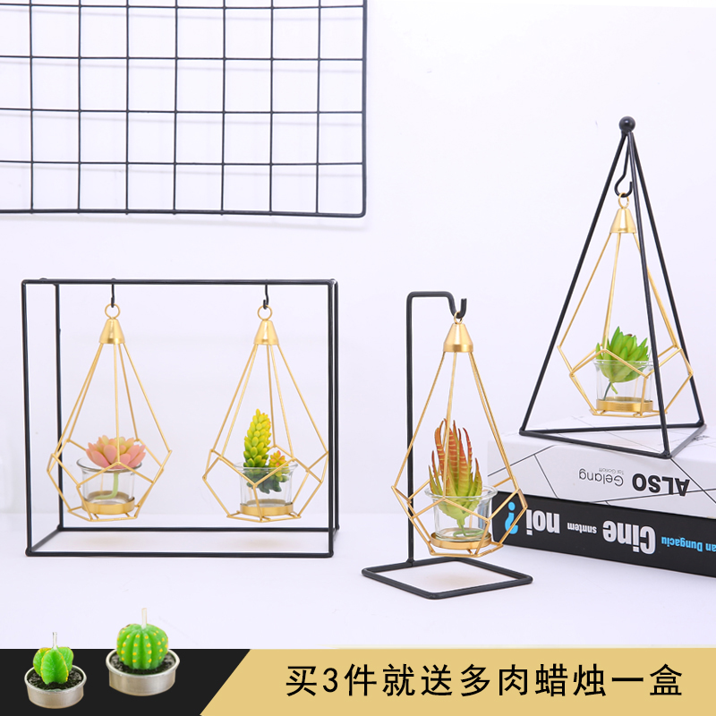 Nordic style simple metal ornaments Personality creative Modern home soft wine cabinet decorations Wrought iron candlestick craft gift ornaments