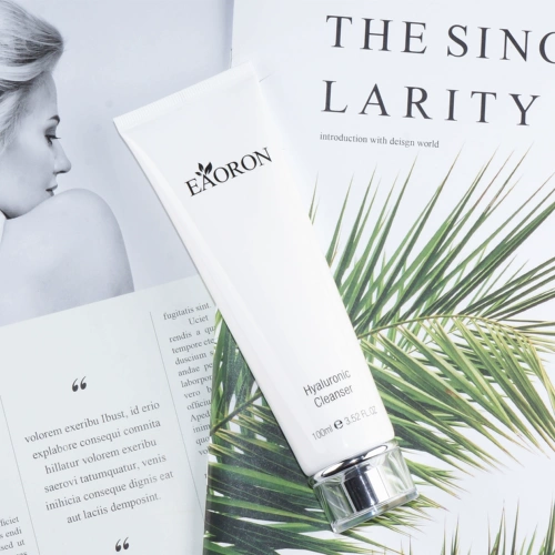 Мягкое очищающее молочко на основе аминокислот, интенсивное увлажнение, бережная очистка, очищение пор, 100 мл