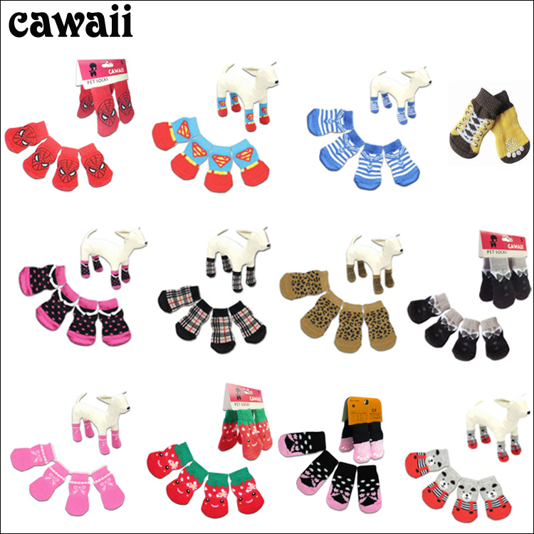 Pet socks Dog socks Winter warm socks Lovely comfortable and anti - slip socks - resistant floor socks