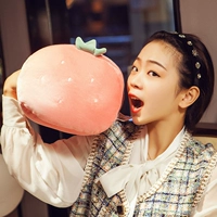 Розовая клубника