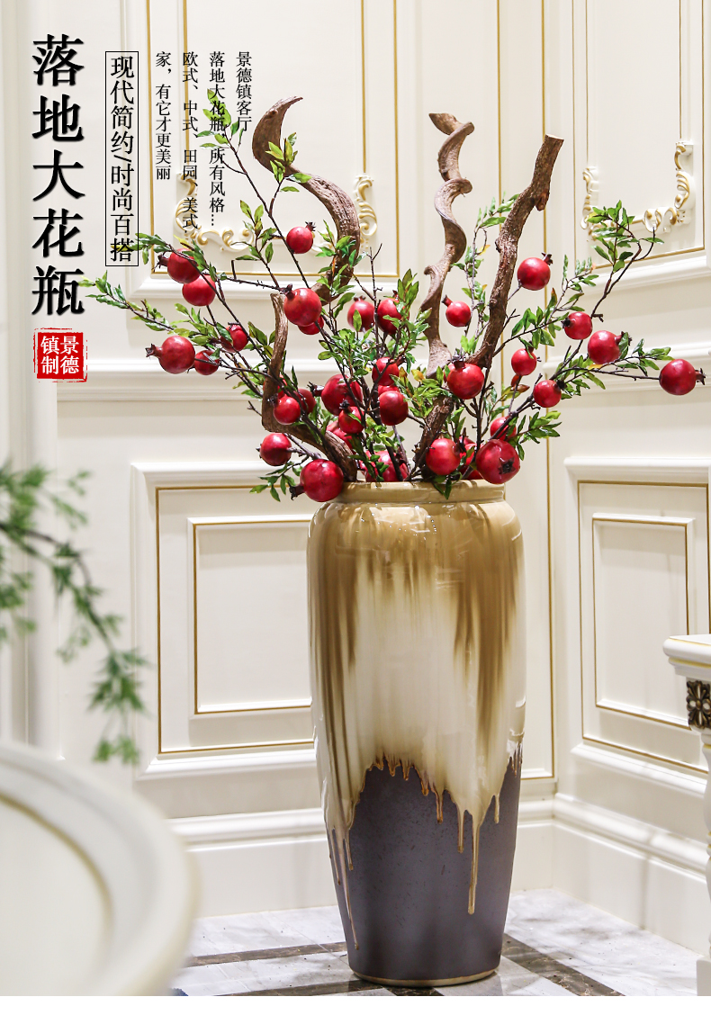 Jingdezhen contracted and I ceramic vases, flower arranging is landing furnishing articles furnishing articles dried flowers to decorate the Nordic creative home