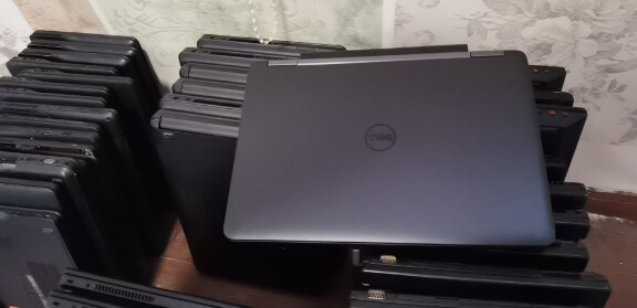 Подержанные ноутбуки dell latitude e7470 e7480 e5470 e5480笔记本电脑  正品
