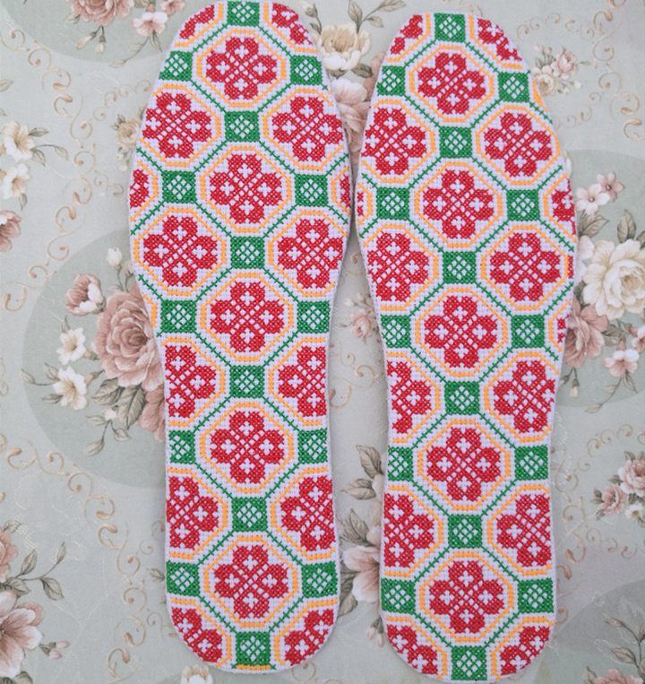 Pure handmade full embroidered small gaggi insole finished book for men and women size and size code pattern optional private book-making boutique