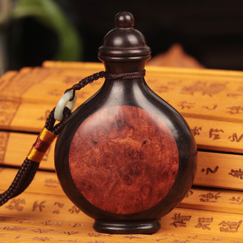 嗅ぎタバコ瓶、未塗装、オリジナルカラー、黒檀、紫檀、梨のタッセルが象嵌された、純粋な手作りの遊び用鼻咽頭瓶、海外旅行用の小さなギフト