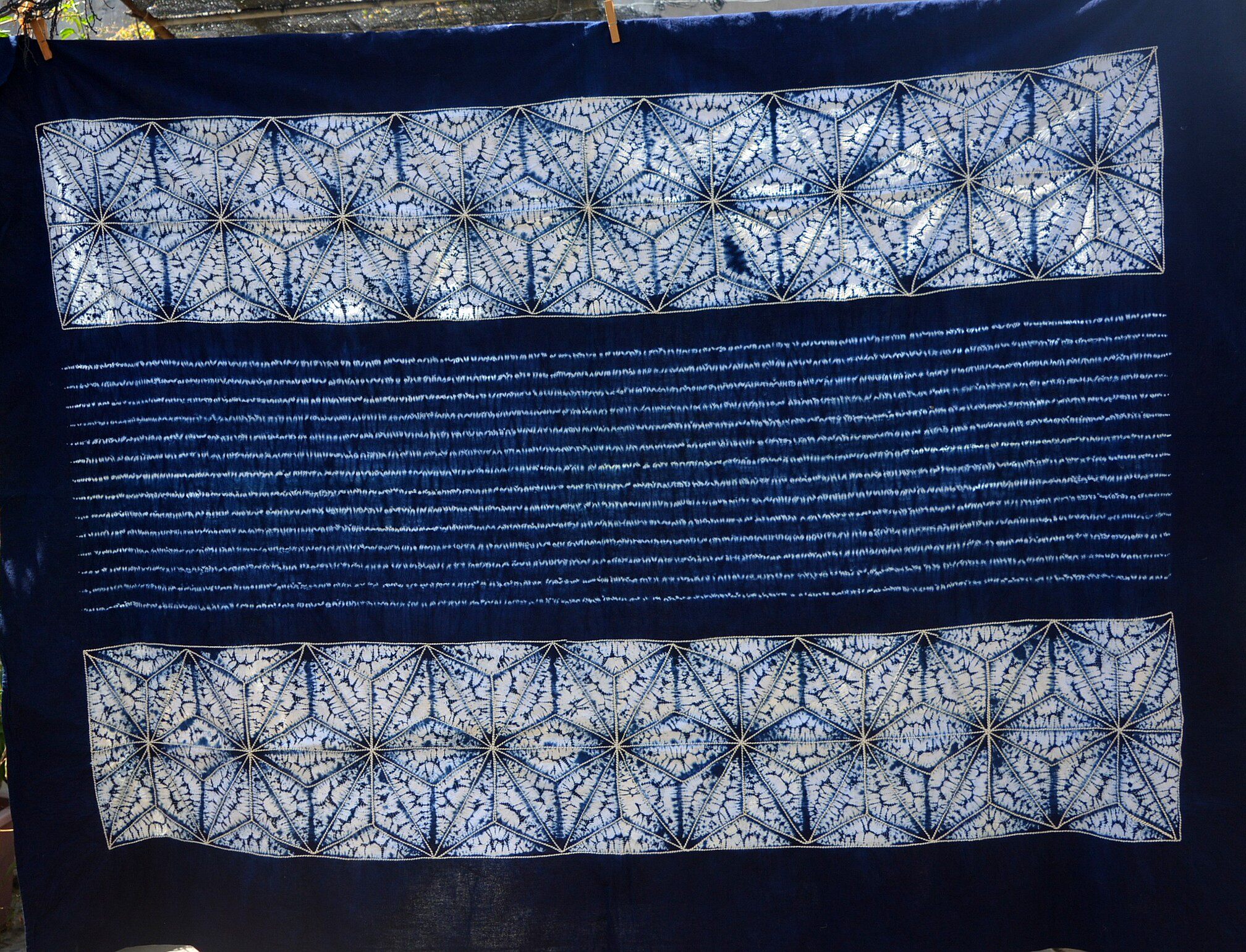 Yunnan Dali Bai ethnic handmade Dyeing Table Cloth Wall-mounted National Wind Gifts Decoration 1 5m * 2 0m Multiple patterns