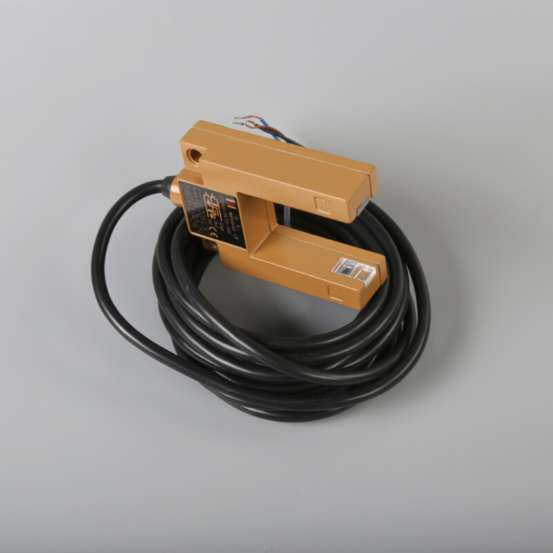 OMRON) Universal U-Type Photoelectric Switch) Flat Layer Sensor) E3S-GS3E4)WECO-K3)DV52-UE