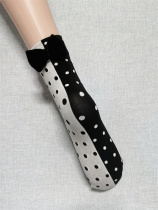 (Spot)Calzedonia fashion street shot socks womens bow decoration black and white polka dot personality socks