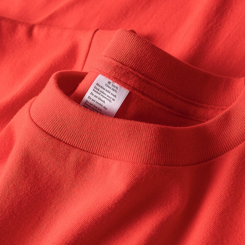 Хлопковая красная базовая приятная телу футболка подходит для мужчин и женщин, свободный крой