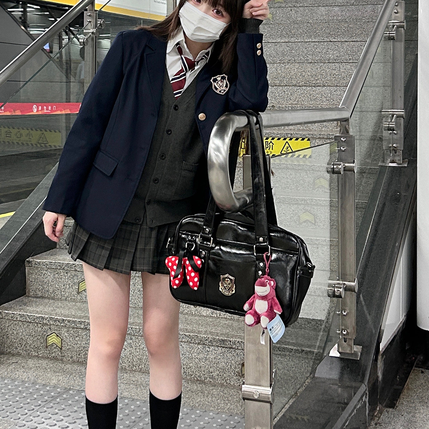 暴躁小梅青森私立JK制服包测评:通勤上学两不误的校供感神包值得入手吗?-旅游-淘宝好物网