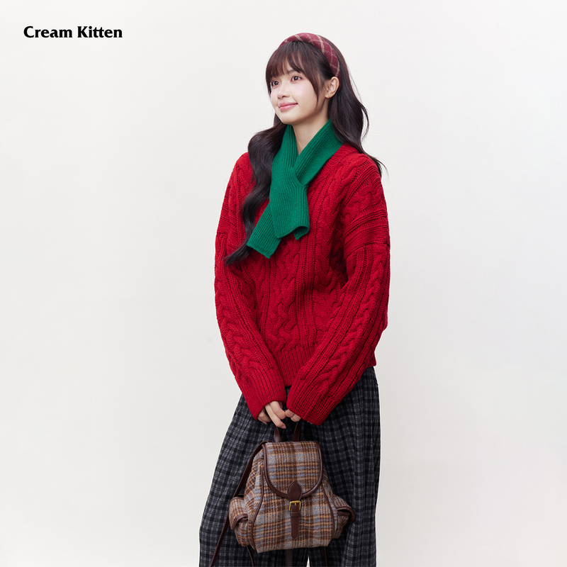 Cream Kitten Winter Sunshine Red Cable Knit Sweater Women's Round Neck Autumn Pullover Knit Top Christmas Cream Kitten Winter Sunshine Red Cable Knit Sweater Women's Round Neck Autumn Pullover Knit Top Christmas