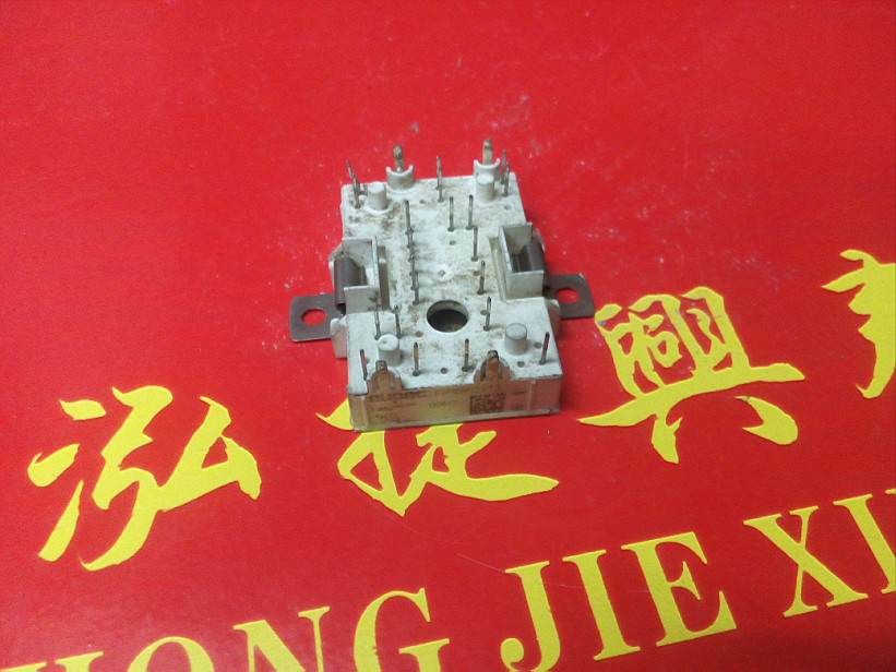 FP10R12YT3 FP15R12YT3 FP15R12KE3 FP10R12KE3 original dismantling machine module package is good