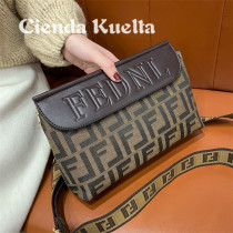 Light Extravagant Brand Package Girls New Fashion Womens Bags Broadband Retro Small Square Bag Canvas 100 Lap Single Shoulder Diagonal Satchel Wave